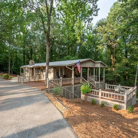 Villa Oxford Hillside Hideaway